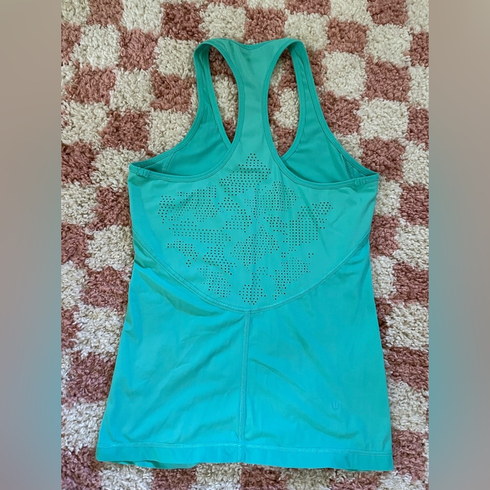 Lululemon Razorback tank - Picture 2 of 3